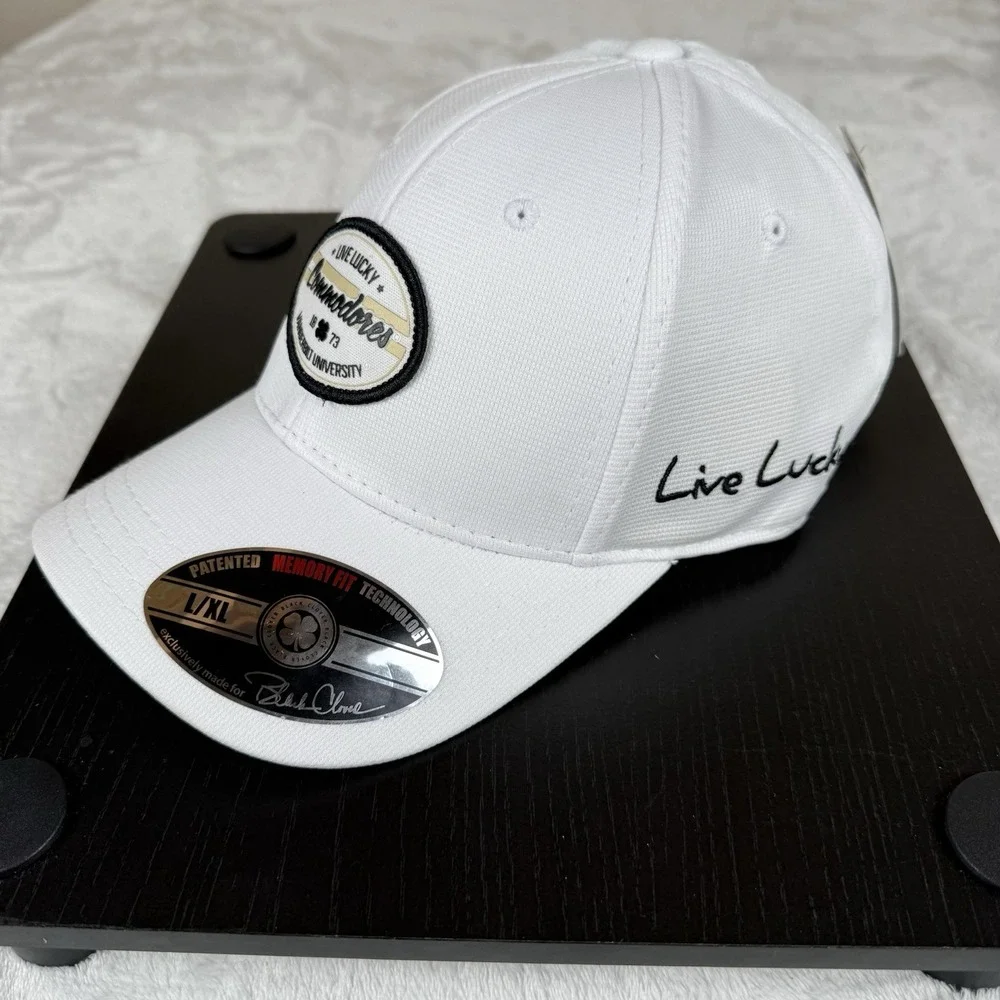 Vanderbilt Commodores Black Clover Live Lucky Memory Fit Hat L/XL White‎ New
